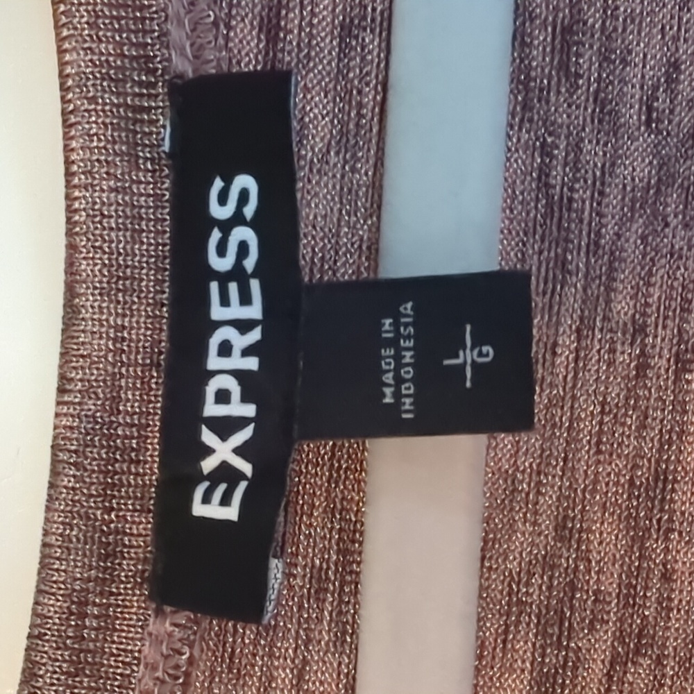 Express Tank Top - Picture 3 of 4